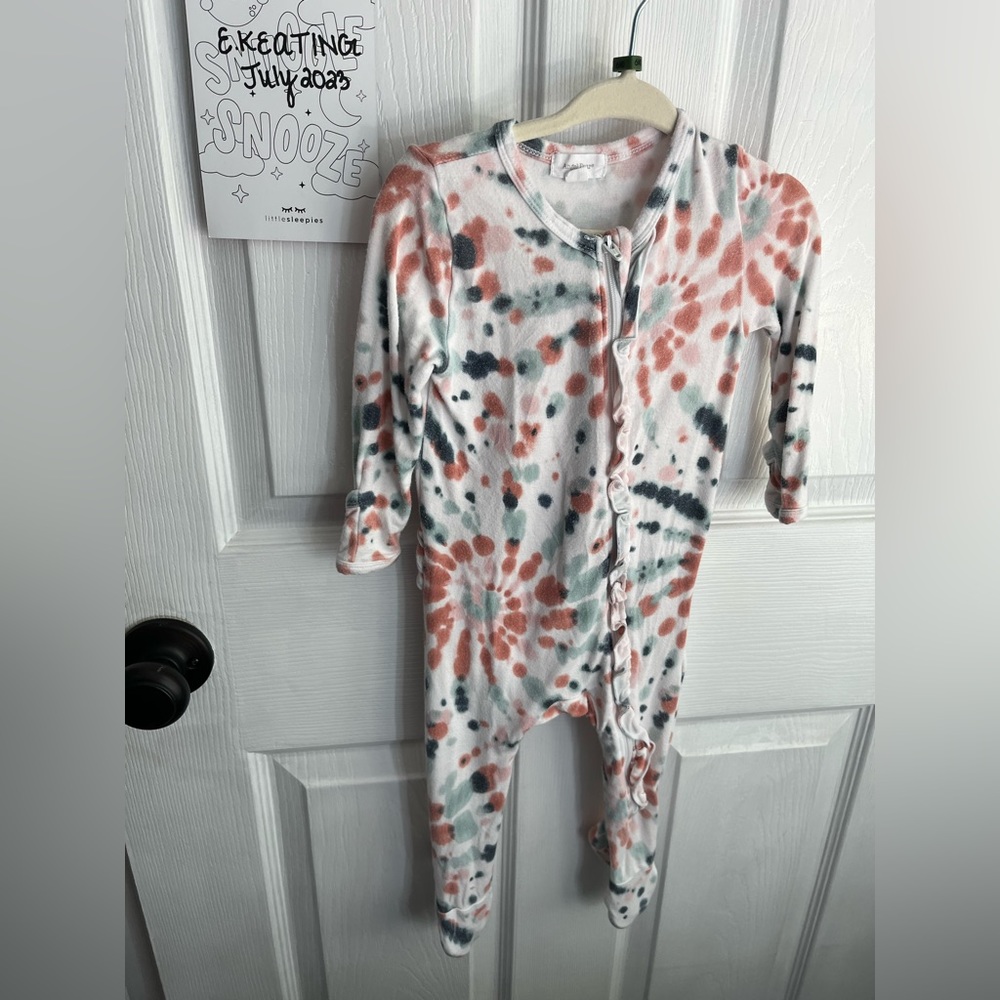Angel Dear Tie Dye Footie